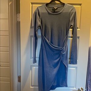Women’s Skies are Blue Asymmetrical Ruched Sheath Dress size small
